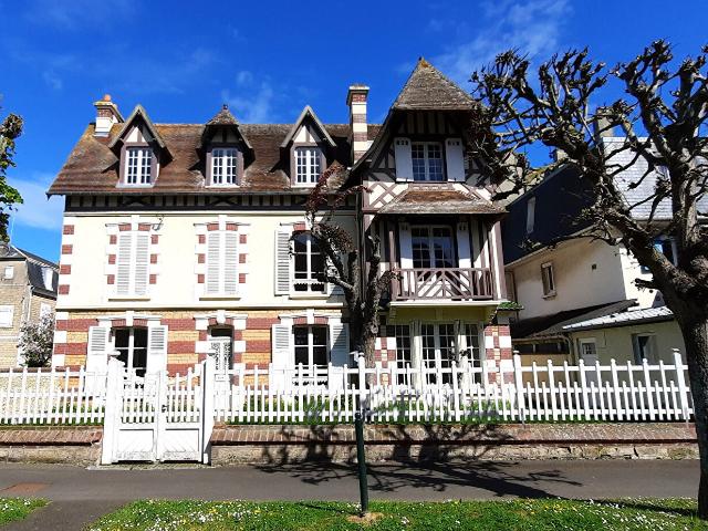 Maison 9 pièces 182 m²