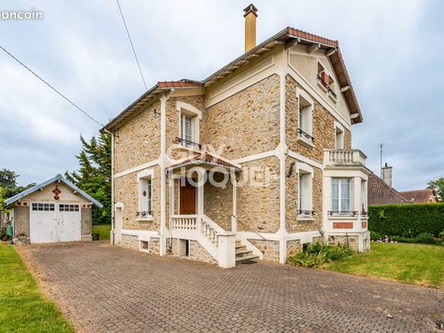 Maison 9 pièces 182 m²