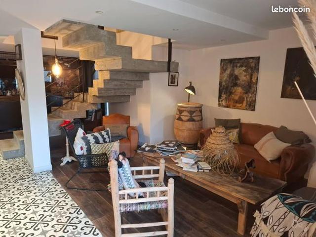Maison 9 pièces 182 m²