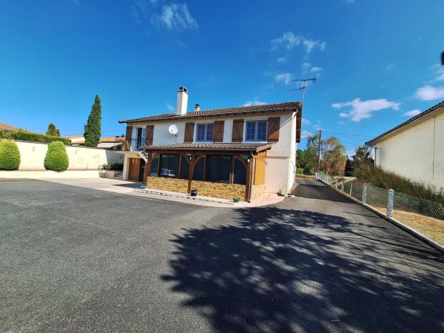 Maison 9 pièces 183 m²