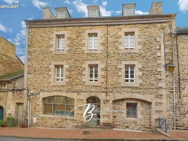 Maison 9 pièces 183 m²