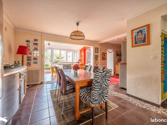 Maison 9 pièces 183 m²