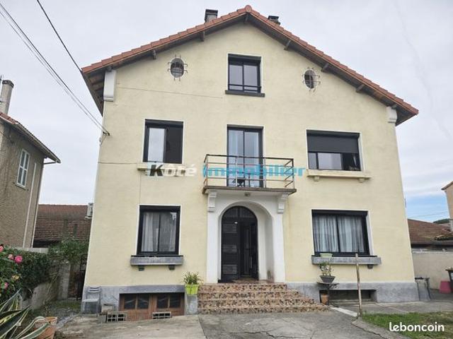 Maison 9 pièces 183 m²