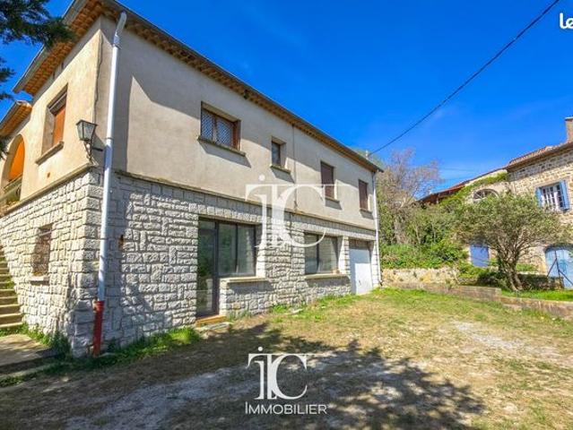 Maison 9 pièces 183 m²