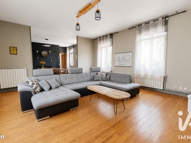 Maison 9 pièces 195 m²