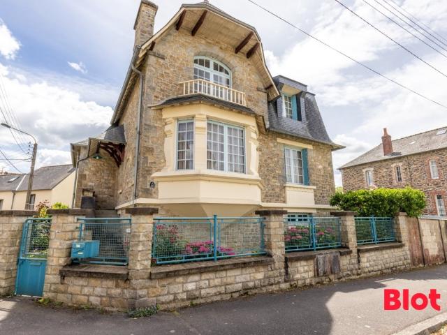 Maison 9 pièces 195 m²