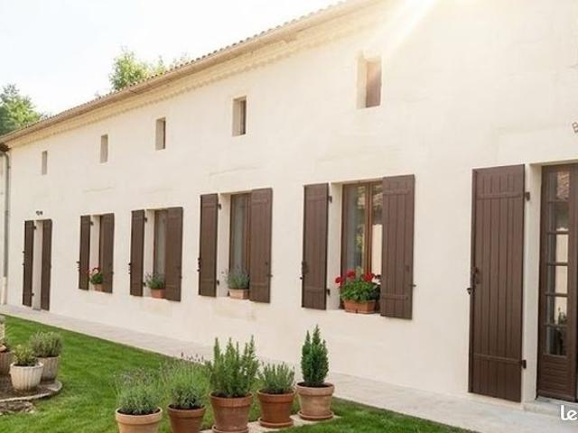 Maison 9 pièces 195 m²
