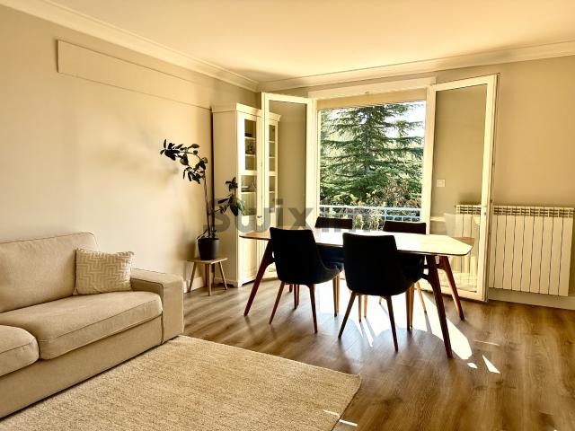 Maison 9 pièces 195 m²
