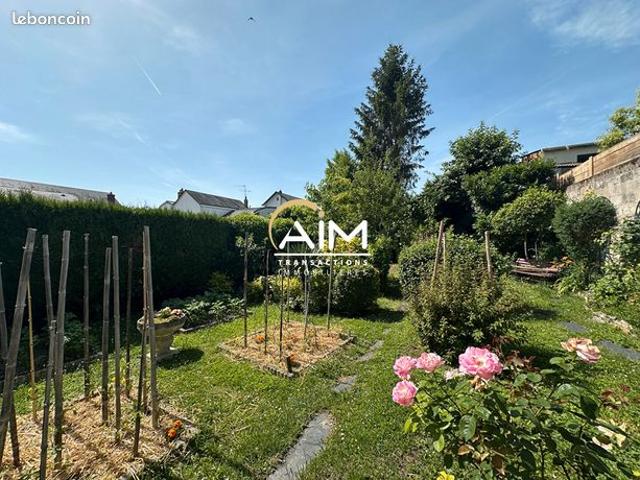 Maison 9 pièces 195 m²