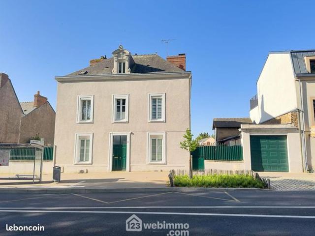 Maison 9 pièces 195 m²