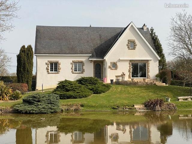 Maison 9 pièces 195 m²