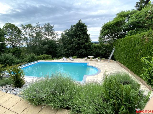 Maison 9 pièces 195 m²