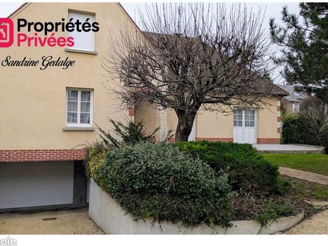 Maison 9 pièces 195 m²