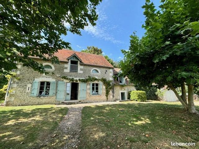 Maison 9 pièces 196 m²