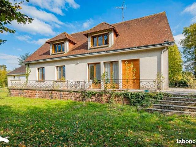Maison 9 pièces 196 m²