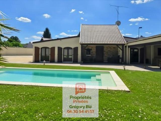 Maison 9 pièces 196 m²