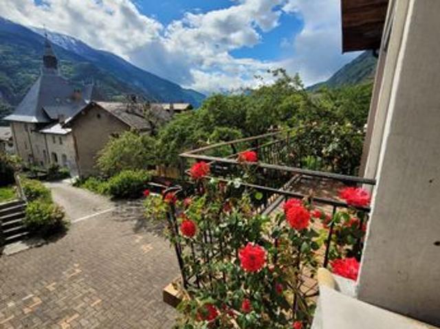 Maison 9 pièces 196 m²