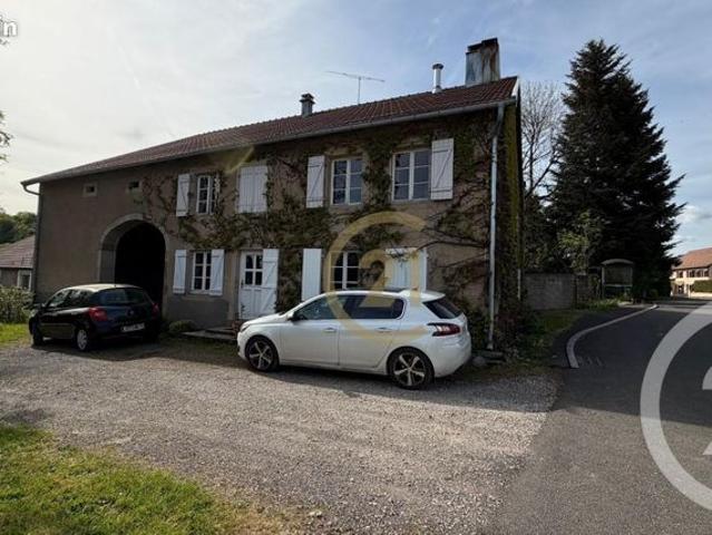 Maison 9 pièces 196 m²