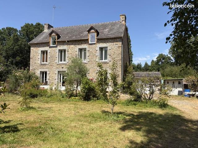 Maison 9 pièces 196 m²