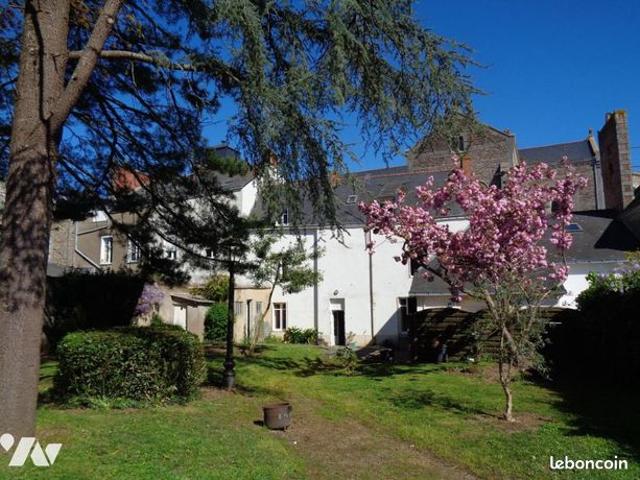 Maison 9 pièces 197 m²