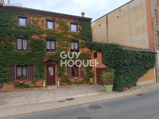 Maison 9 pièces 197 m²