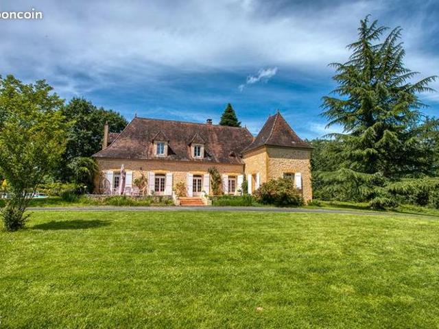 Maison 9 pièces 198 m²