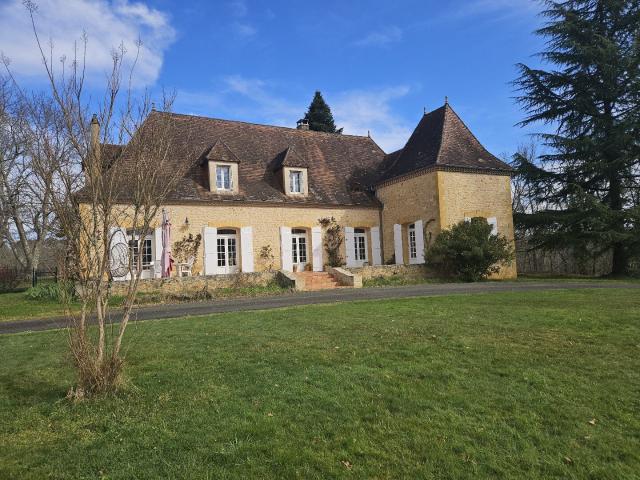 Maison 9 pièces 198 m²