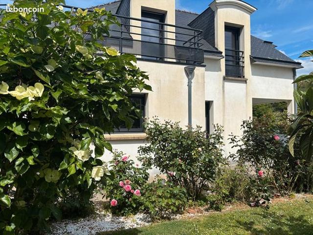 Maison 9 pièces 198 m²