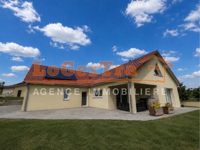 Maison 9 pièces 198 m²