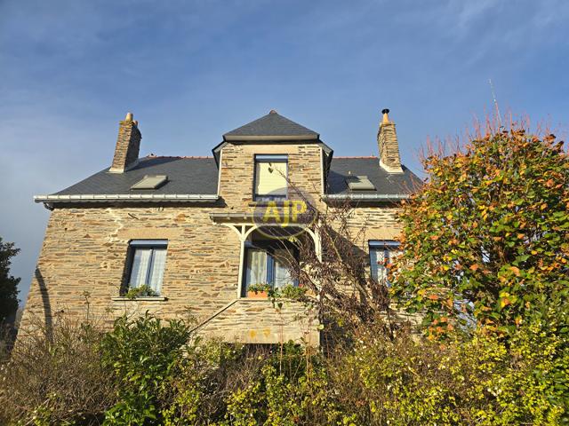 Maison 9 pièces 199 m²