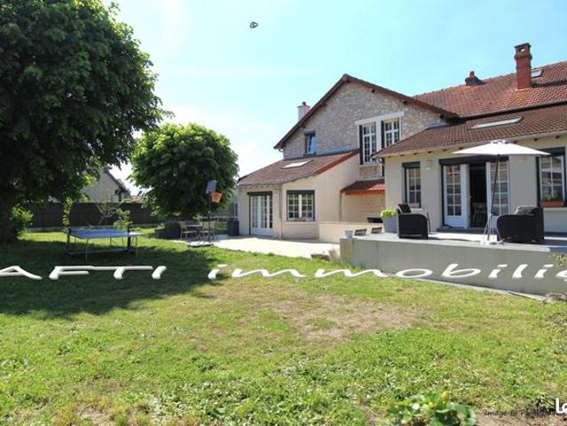Maison 9 pièces 190 m²