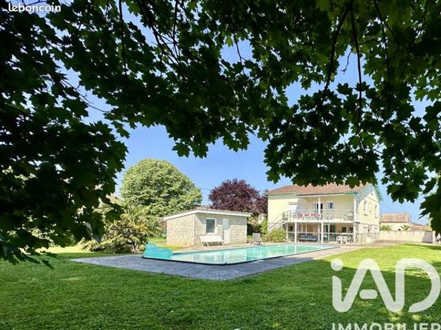 Maison 9 pièces 190 m²
