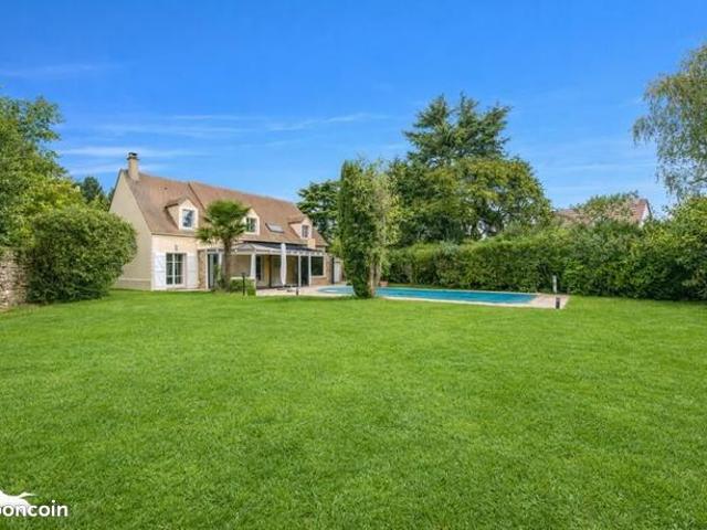 Maison 9 pièces 190 m²