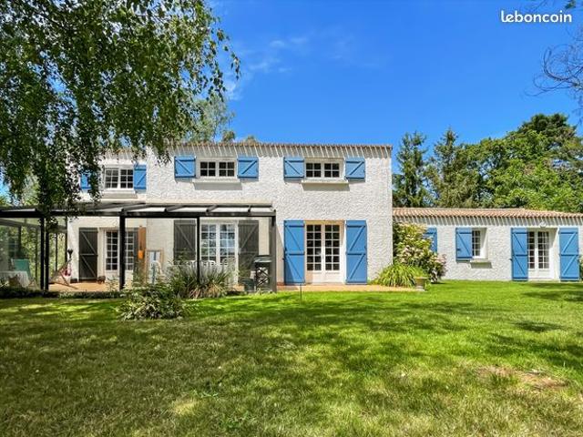 Maison 9 pièces 190 m²