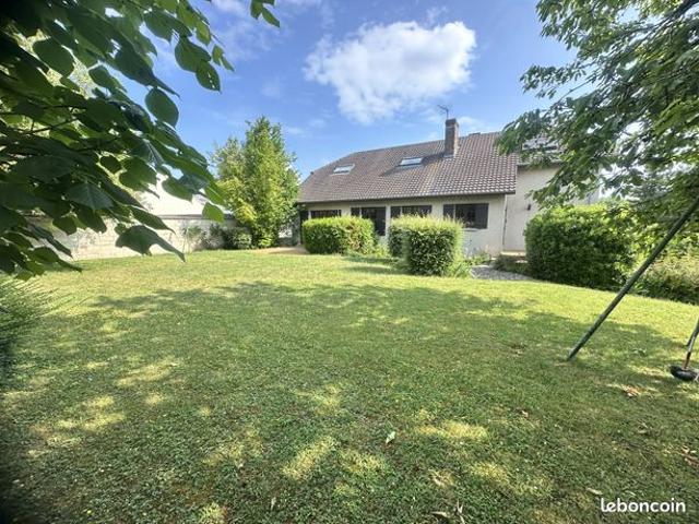 Maison 9 pièces 190 m²