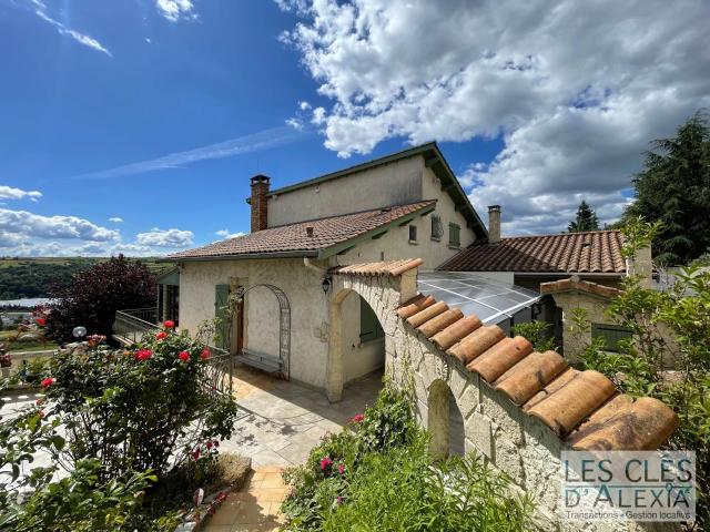 Maison 9 pièces 191 m²