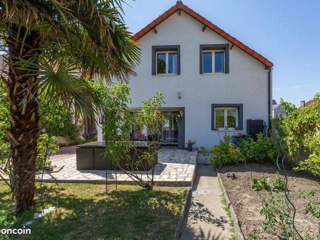 Maison 9 pièces 191 m²