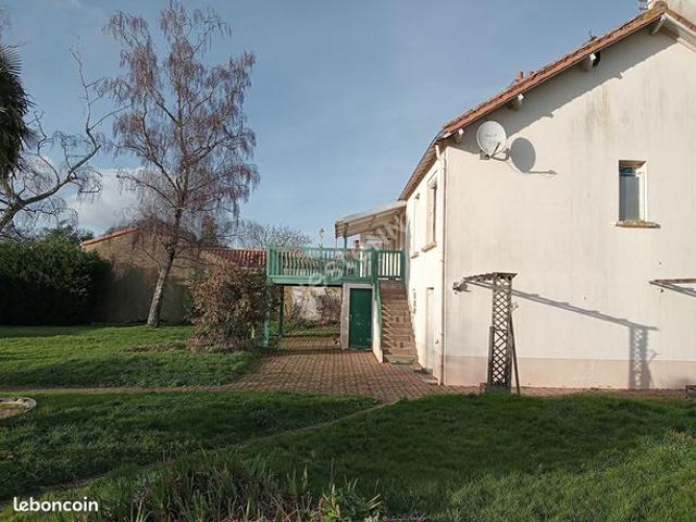 Maison 9 pièces 191 m²