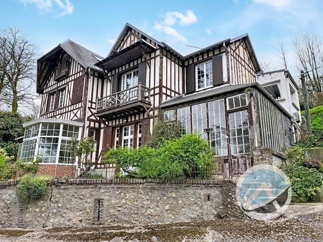 Maison 9 pièces 192 m²