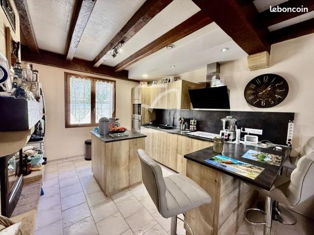 Maison 9 pièces 192 m²