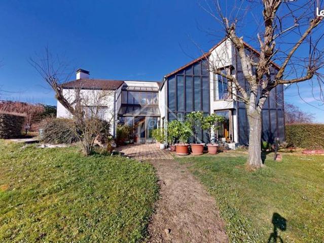 Maison 9 pièces 192 m²