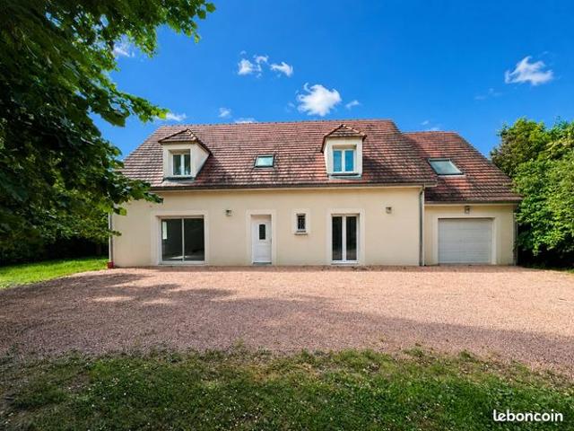 Maison 9 pièces 192 m²