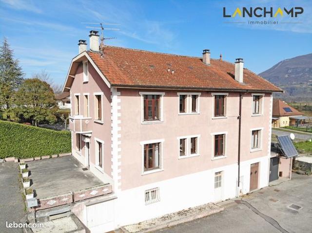 Maison 9 pièces 193 m²