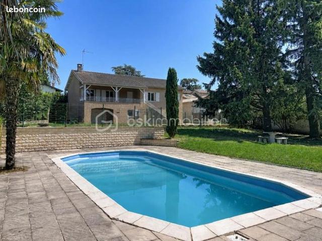 Maison 9 pièces 193 m²