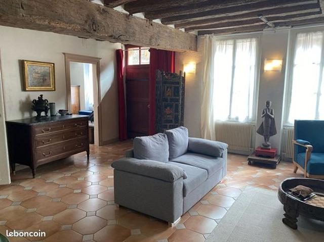 Maison 9 pièces 204 m²
