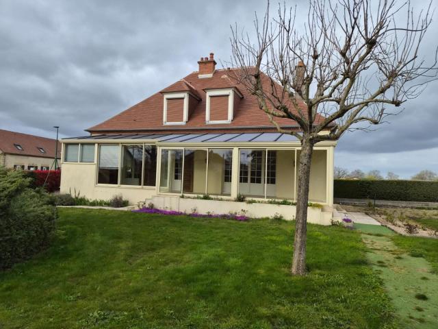 Maison 9 pièces 205 m²