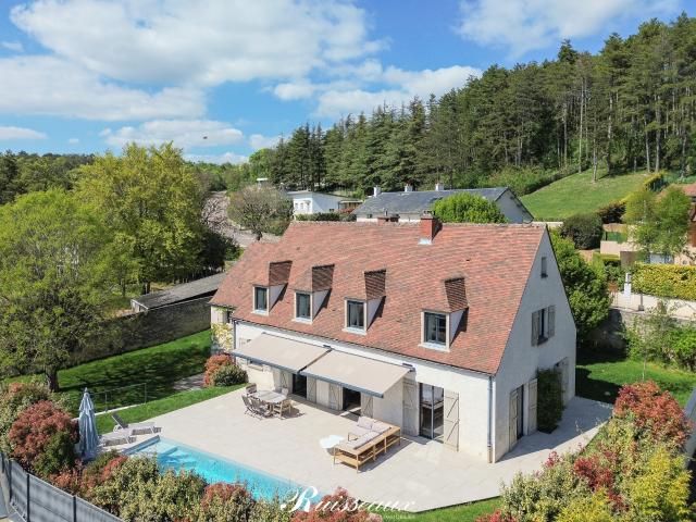 Maison 9 pièces 205 m²