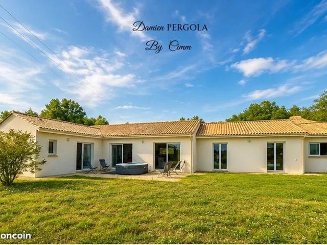 Maison 9 pièces 205 m²