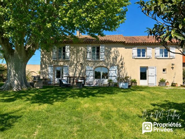 Maison 9 pièces 205 m²