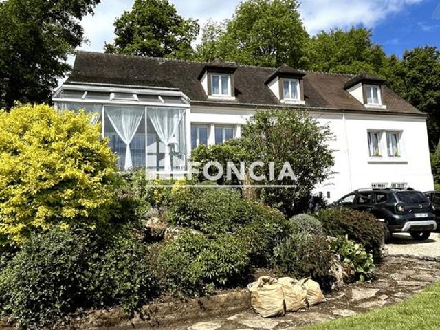 Maison 9 pièces 205 m²